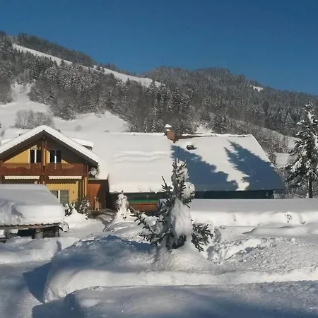 Апартаменты Kuhberg At The Schwarzenbuhl Farm